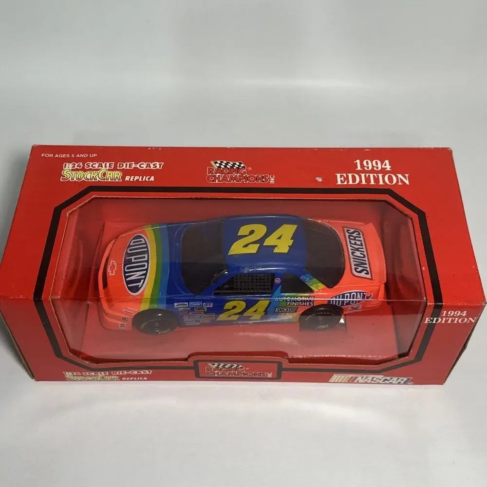 1994 Racing Champions 1:24 Diecast Snickers Jeff Gordon Dupont Monte Carlo #24